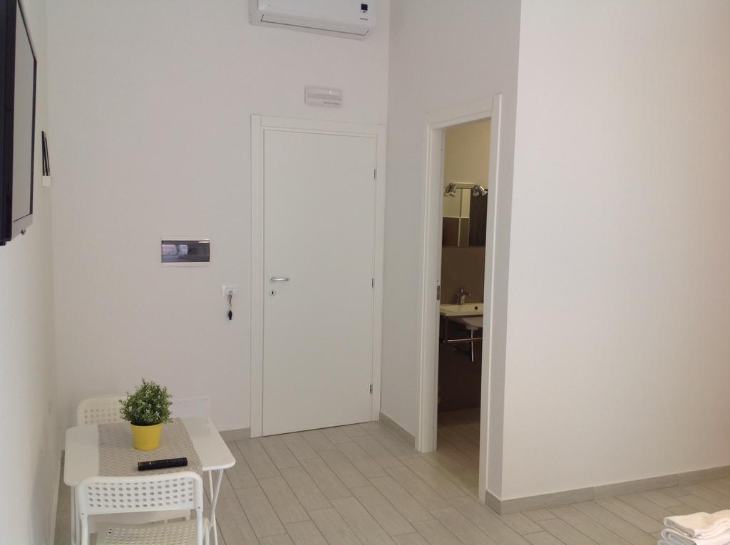 トラーパニ Torrearsa 17 Bed & Breakfast エクステリア 写真